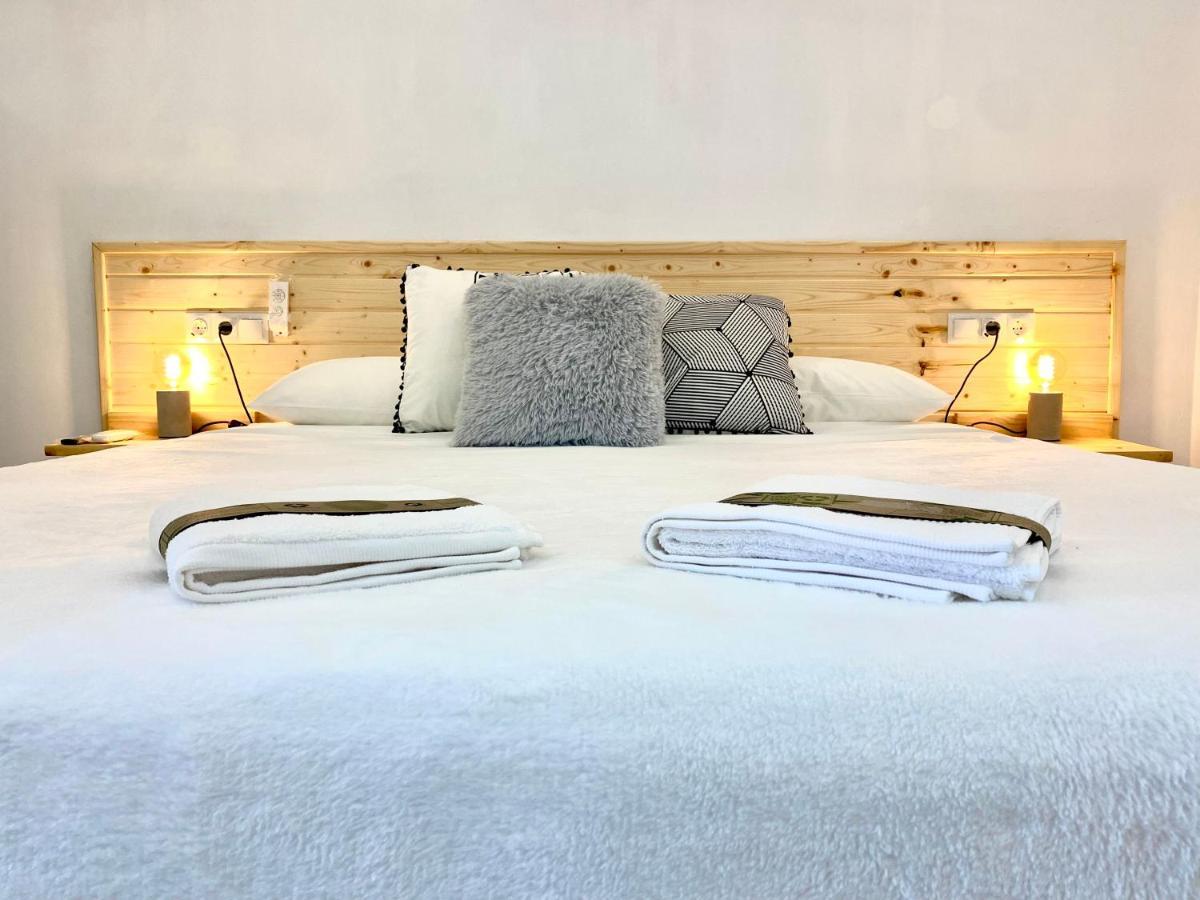 Suite Breeze - Private Heated Pool Малага Экстерьер фото